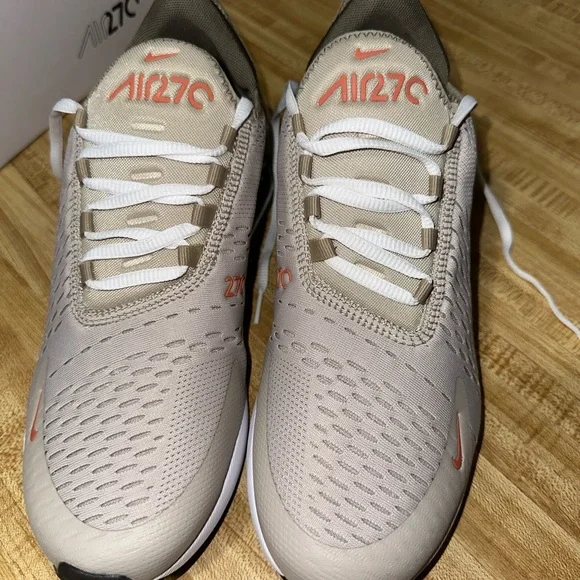 Nike Air Max 270 Cream and Khaki Shoes